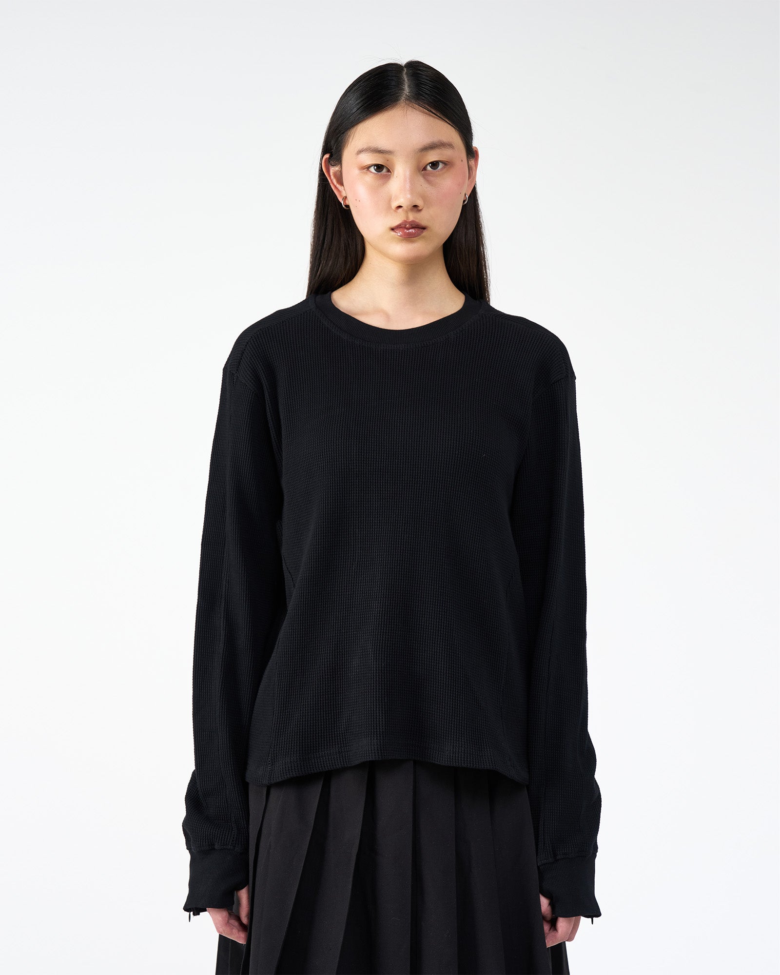 ARCH PANELLED LONG SLEEVE (BLACK)