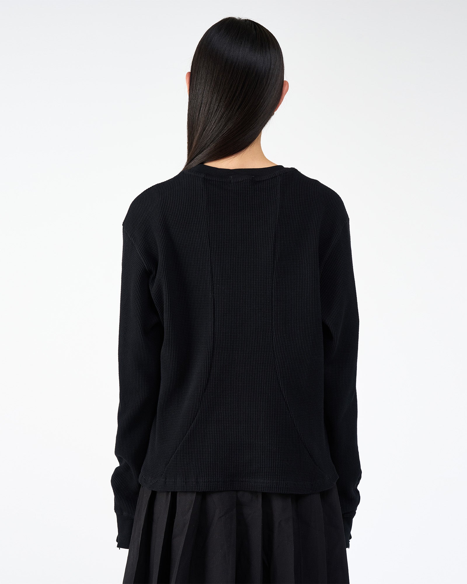 ARCH PANELLED LONG SLEEVE (BLACK)