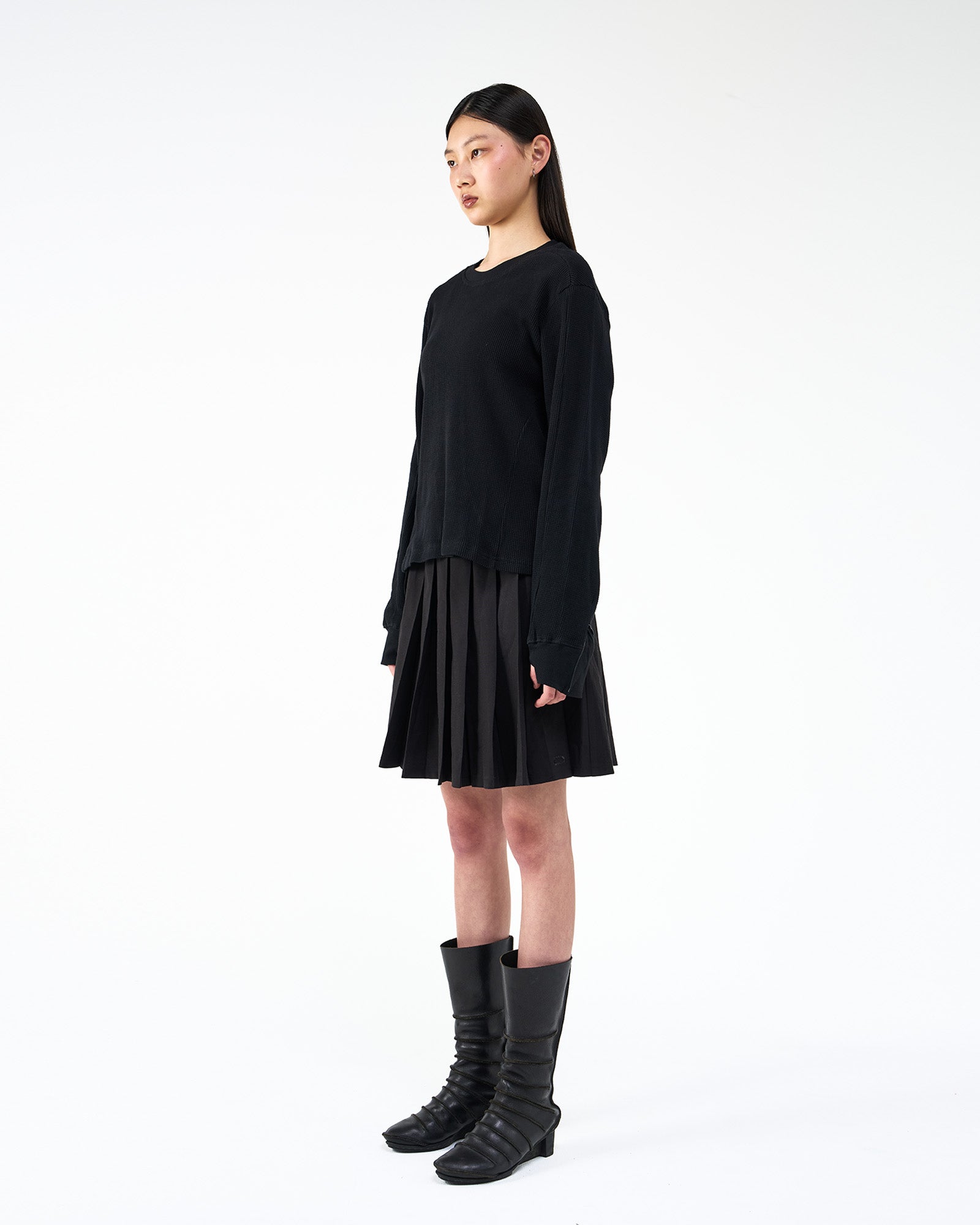 ARCH PANELLED LONG SLEEVE (BLACK)